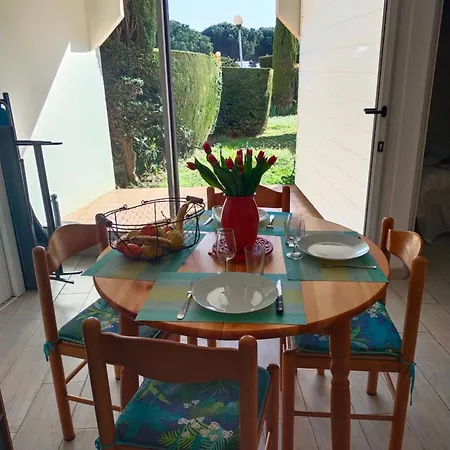 Royan, Sur Mer, Quartier Pontaillac, 2 Pas Des Plages Vaux-sur-Mer